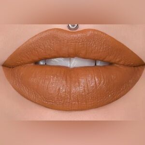 Plastic surgery velvet trap jeffree Star